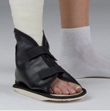 DeRoyal Hospital Grade Cast Boot * Vinyl, Rocker, Closed, S * 1 Per EA STAT  Brand 2037-02 - Home Health Superstore