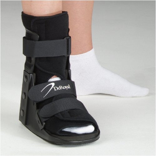 DeRoyal Hospital Grade Walker, Tracker EX * Concise, Closed Heel, M * 1 Per EA Three-D  Brand 15580006 - Home Health Superstore